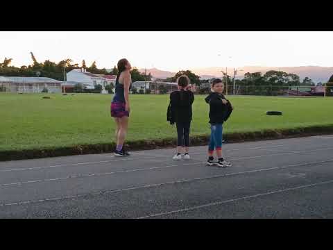 Hermoso amanecer en polideportivo San Rafael de Heredia 