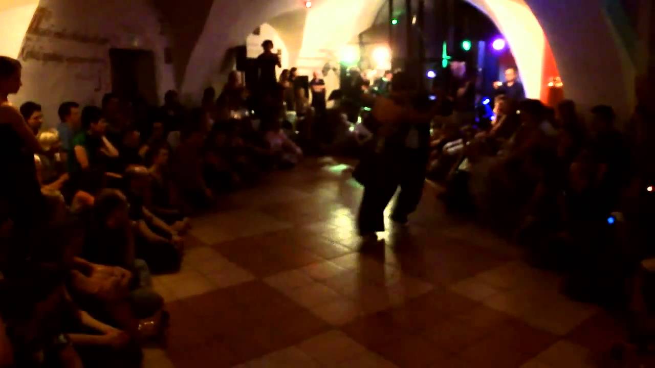 Analia Vega & Marcelo Varela @ Puente del tango, Cracov, 2010 part 1.