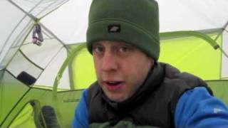 preview picture of video 'The North Face Minibus 23 Tent Review'