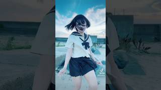 海沿いで踊ってみたたら風が強すぎた #dance #コスプレ #japan #jk #コスプレ #風のいたずら #制服 #girl