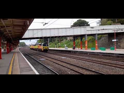 70802+56096 0z30 0916 Grangemouth to Rugby OLE