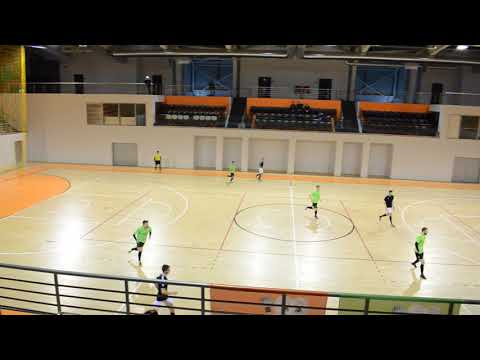 1.Steaua Dental 2 - 2 Roma (pen:8-9)