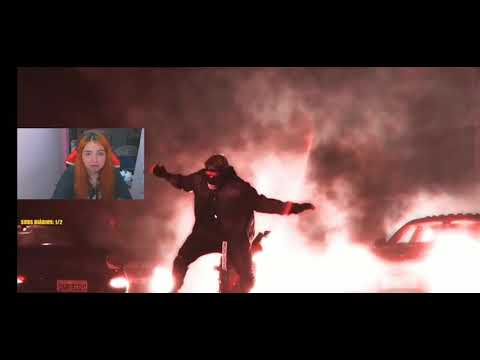 THE LÍVIA (CLARA) REAGINDO A PiuTrap - TORETTO