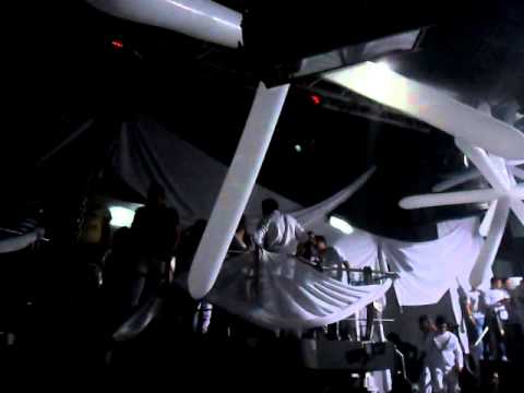 Alex Kenji  Fiesta Blanca @MissionClub  Cali 16/4/11