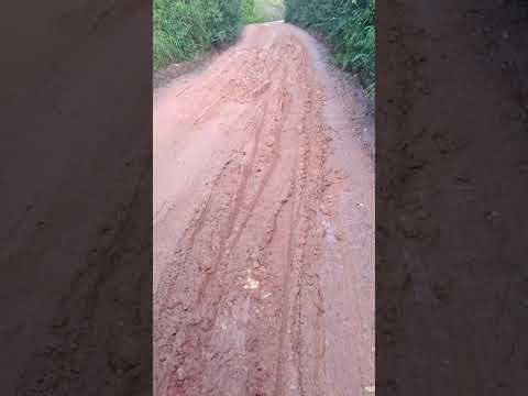 MORADORA MANDA O RECADO PARA OS VEREADORES DA ESTRADA DAS MARRECAS
