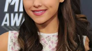 Ariana Grande-Have yourself a merry little christmas😇💞