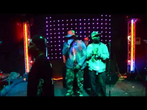 Roy Ry - "Hustle On" Live