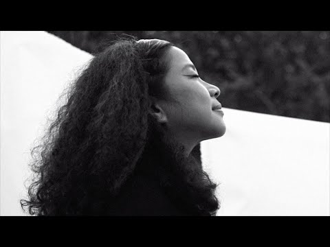 Zee Avi - Good Things (Official Lyric Video)