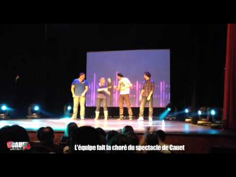 L'équipe fait la choré du one man de Cauet