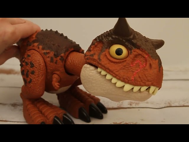 Фигурка JURASSIC WORL Жующий карнотавр Торо - видео