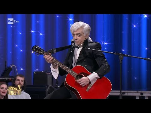 Morgan e il medley di Battisti e David Bowie - StraMorgan 13/04/2023