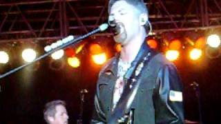 Shawn's Darryl Worley~Love Thang