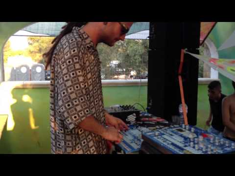 Salento Summertek 2k15 - Robyuankeroby Liveset Part 1
