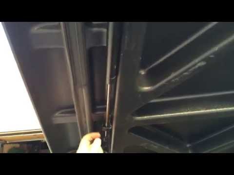 How to Replace an Undercover Tonneau Pneumatic Gas Strut Arm