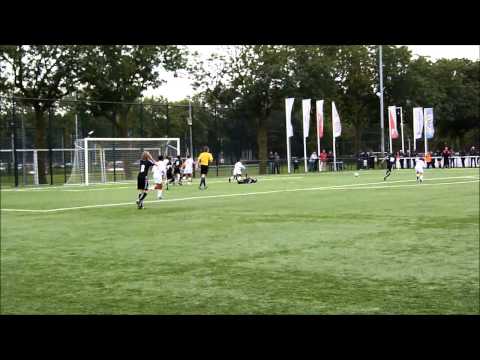 kay hilverink wedstrijd FC Utrecht D1 - Zeeburgia D1