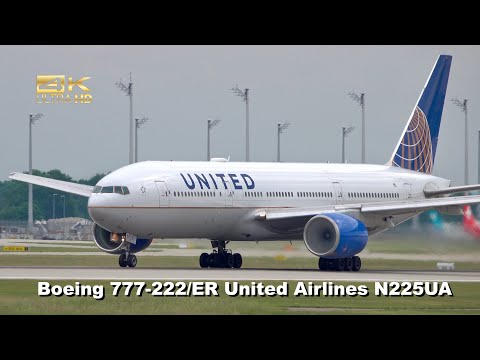 Boeing 777-222/ER from United Airlines N225UA departure at Munich Airport MUC EDDM