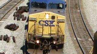 preview picture of video 'CSX Train From Mexico Farm Road'