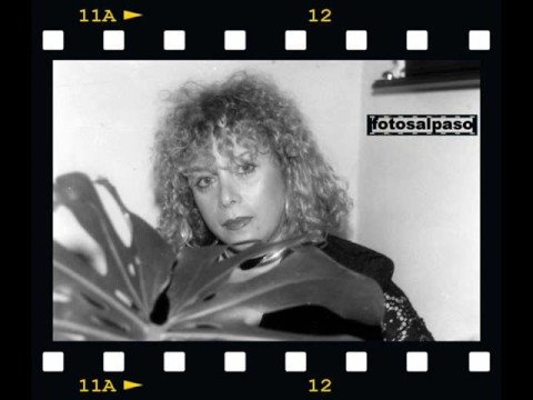 MUÑECA DE CERA     KELA GATES