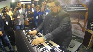 NAMM 2018 - Joey DeFrancesco plays &quot;One Hundred Ways&quot; on Viscount Legend Organ