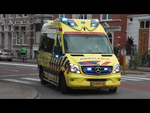 A1 10-114 Nieuwe Ambulance van Den Helder naar het Medisch Centrum Alkmaar