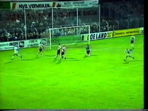 28-10-1992 Cambuur - Heerenveen: 0-3 (Beker)