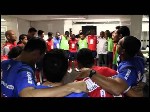 Capitão Titi Motivando o Elenco. ( Santos 1 x 3 Bahia)