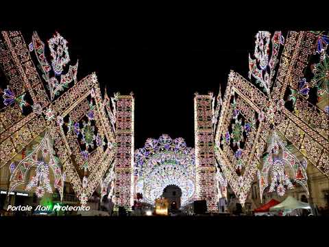 Adelfia (BA) 9 Novembre 2018 Accensione Musicale delle Luminarie della Ditta FANIUOLO ILLUMINAZIONI