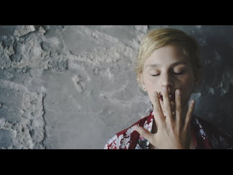 Totemo - Kick (Official Video)