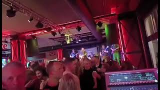 Video Parní Lucie - Sen, live Bounty rock cafe, 6.12.2025