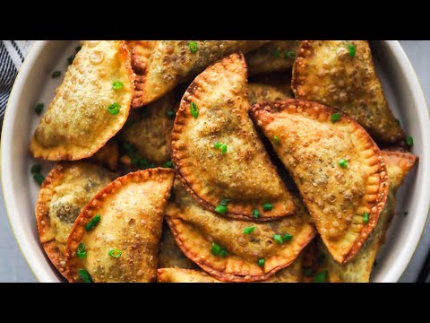 Fried Dumplings | Shiitake Mushrooms Cabbage Fried Jiaozi | 炸饺子