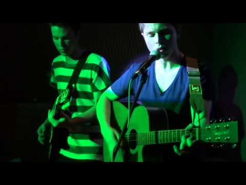 Sasha Smith & Pablo Zufiaurre - The One In The Crowd - Pub Lamb 17/04/14