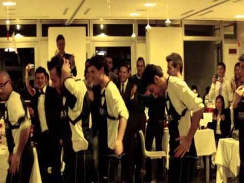 GT wedding's striptease