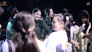Download lagu WINDAGIGE - JANDA BODONG - BLMUSIK LIVE IN SIDAMUKTI PANIMBANG mp3 Download lagu WINDAGIGE - JANDA BODONG - BLMUSIK LIVE IN SIDAMUKTI PANIMBANG mp3