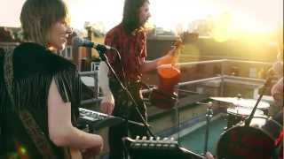 Smoke Fairies - Let Me Know (Official Video)