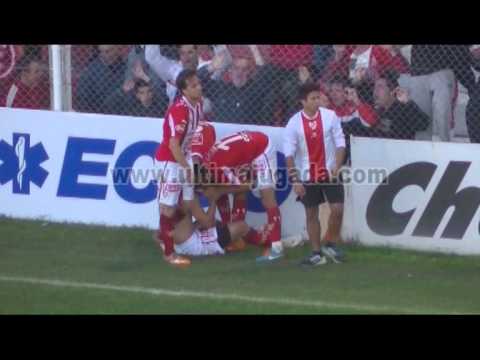 Primera B Nacional Instituto 3 Douglas Haig de Pergamino 2