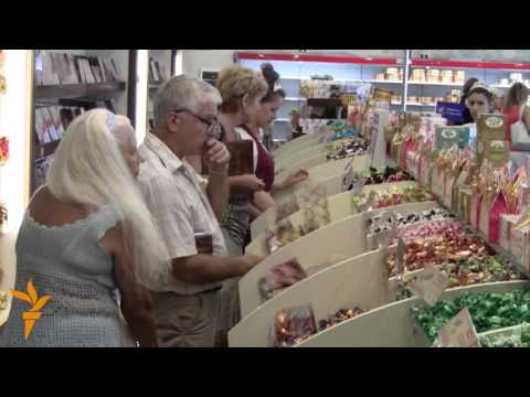 A Look Inside Ukraine's Roshen Chocolate Factory