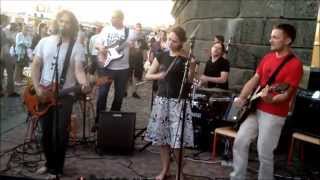 Video 4DOGS Bulldozer - Náplavka 3.7.2014