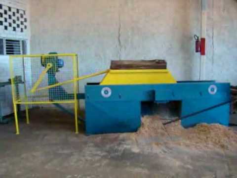 WA002 - Máquina de Produção de Maravalha (Serragem) - Eucalipto Seco
