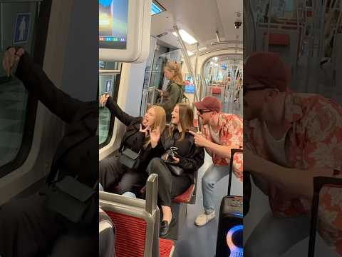 Die beiden haben‘s gefühlt 😍🌴 #sommersong2026 #reaction #newmusic #paradies #cellarkid Vocals: AI