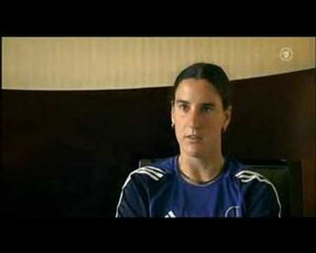 Birgit Prinz über Starkult und Werte der Gesellschaft