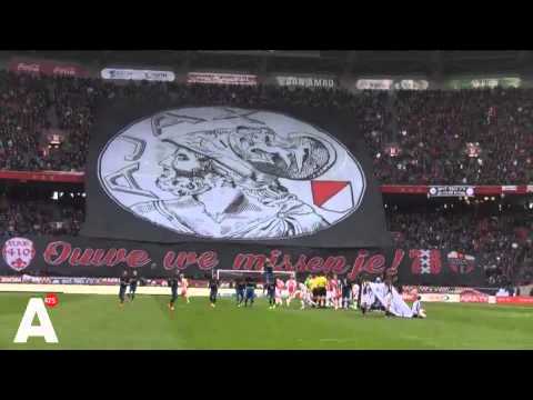 Video: Mega-spandoek voor terugkeer oud-Ajax-logo