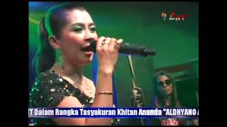 Download lagu MIMIN AMINAH ( COVER ) CINTA BERDURI - ELVY SUKAESIH || KAISAR DENASRI 2017 mp3