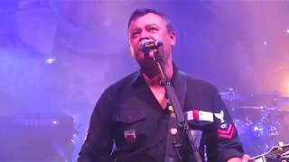 People Give In - Manic Street Preachers, Absolute 10th Birthday, 25/09/2018