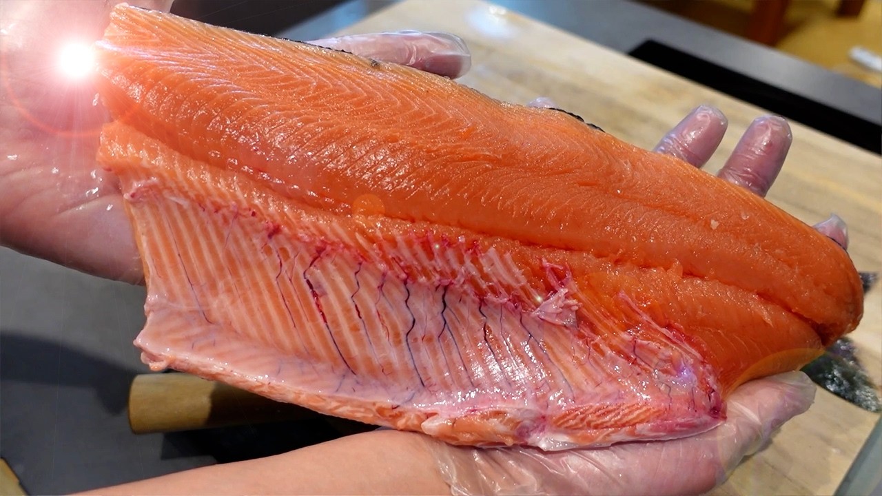 【驚愕】北海道産のサクラマスをさばいたら脂ノリがやばかった!