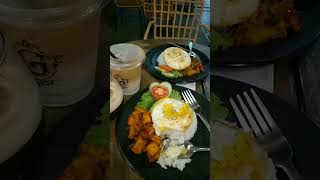 Download lagu kerjaan cuma makan dan ngopi 😅 #shorts #kopi #cafe mp3 Download lagu kerjaan cuma makan dan ngopi 😅 #shorts #kopi #cafe mp3