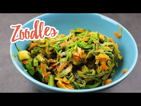 Low-Carb Gemüse-Avocado Zoodles - Essen ohne Kohlenhydrate
