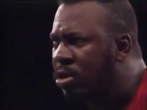 Sid Vicious and Harlem Heat vs Ron Simmons, 2 Cold Scorpio, and Marcus "Buff" Bagwell