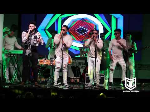 JAYSON GUZMAN - ELLA ME OLVIDO (EN VIVO)