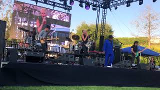 Play to WIn - Mindi & The Boneshakers @ Grand Traditions 2017 (Smooth Jazz Family)