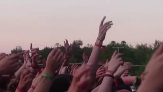 NEW YEARS DAY ,   SCREAM LIVE AT SLAM DUNK MIDLANDS 29/5/16